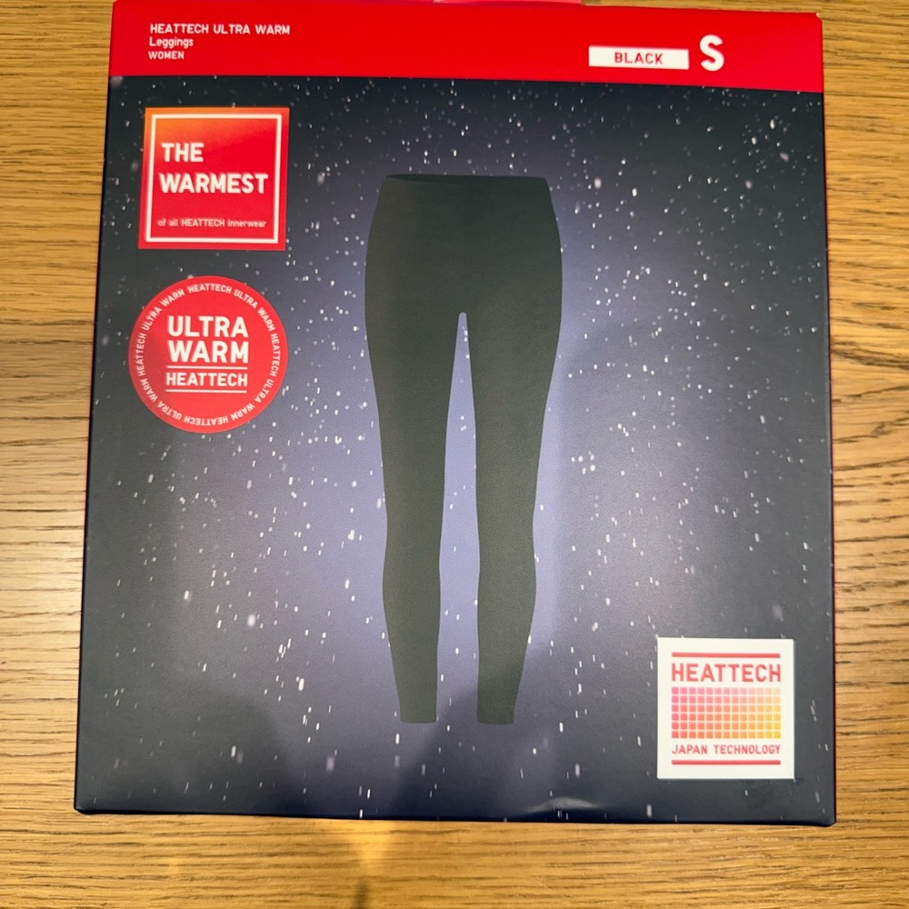 NWT Uniqlo HEATTECH Ultra Warm Black Leggings Sz Small